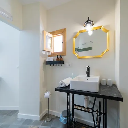 Moana Bed and Breakfast Iznájar